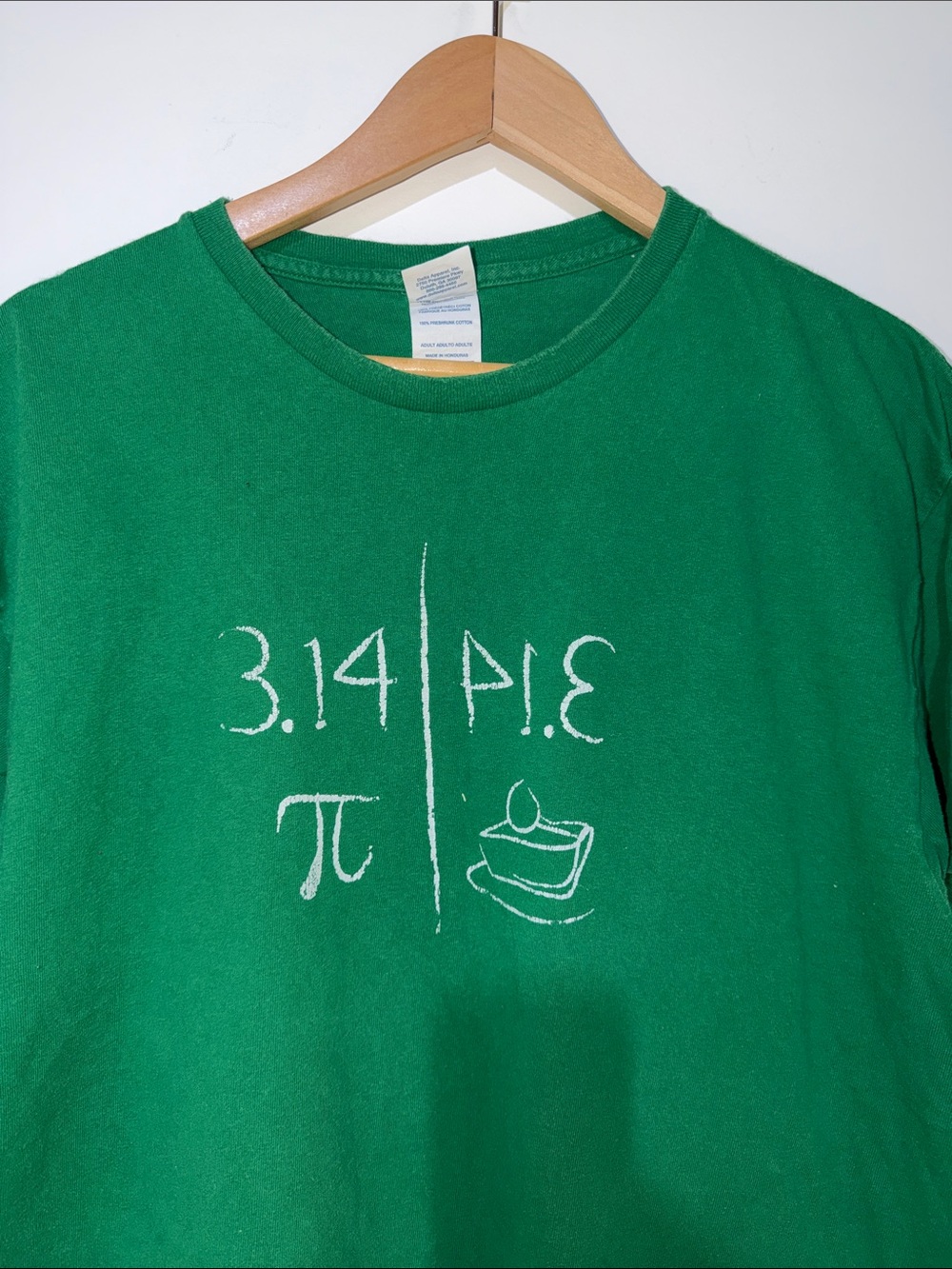 Delta Pro Weight Green Pi/Pie Graphic Tee size XLarge - Picture 2 of 4